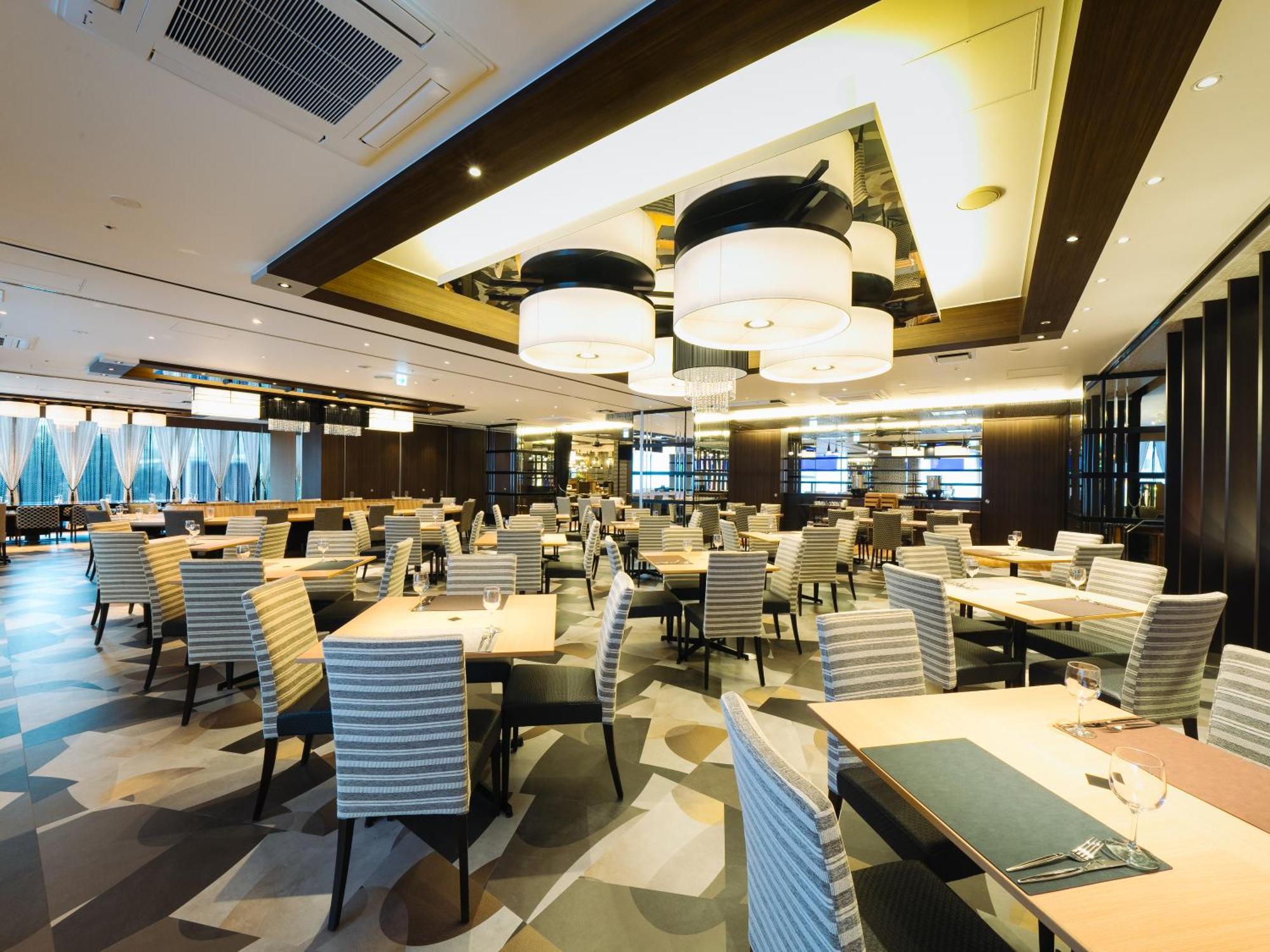 Apa Hotel & Resort Osaka Namba Ekimae Tower Dış mekan fotoğraf